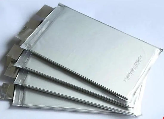 Beli Lini produksi film komposit aluminium-plastik co-ekstrusi PP tiga lapis GWELL, lini pengemasan fleksibel baterai lithium online manufacture