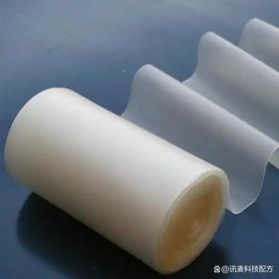Beli Garis Ekstrusi Film Surya EVA Lebar 2600mm dengan Output 300-700kg/jam dan Kecepatan Garis Maksimum 16m/detik untuk Enkapsulasi Modul PV online manufacture