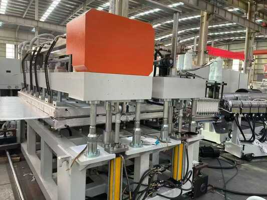 Beli GWELL Lini Ekstrusi Pelat Bagian Berongga PP untuk Lebar 1220mm-2400mm dan Ketebalan 2-10mm dengan Desain Sekrup Tunggal atau Ganda online manufacture