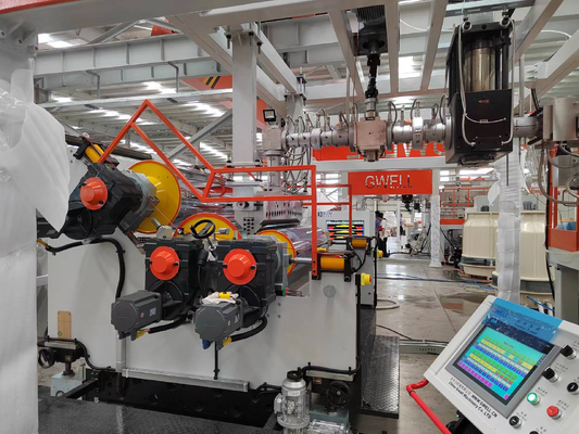 Beli Mesin Ekstrusi Lembaran PET Output 400-1500kg/jam Desain Sekrup Ganda untuk Produksi Lembaran Thermoforming Bahan Daur Ulang 100% online manufacture