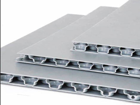 Multiwall/Single PP Honeycomb Plate Extrusion Line Digunakan untuk High Strength Turnover Box